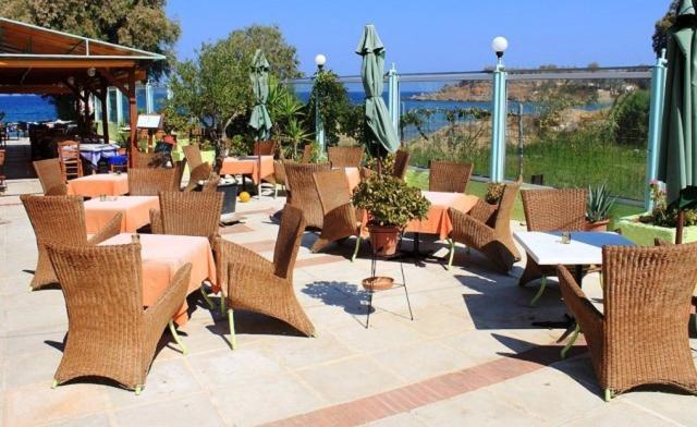Calypso Hotel Apartments Ханья Экстерьер фото