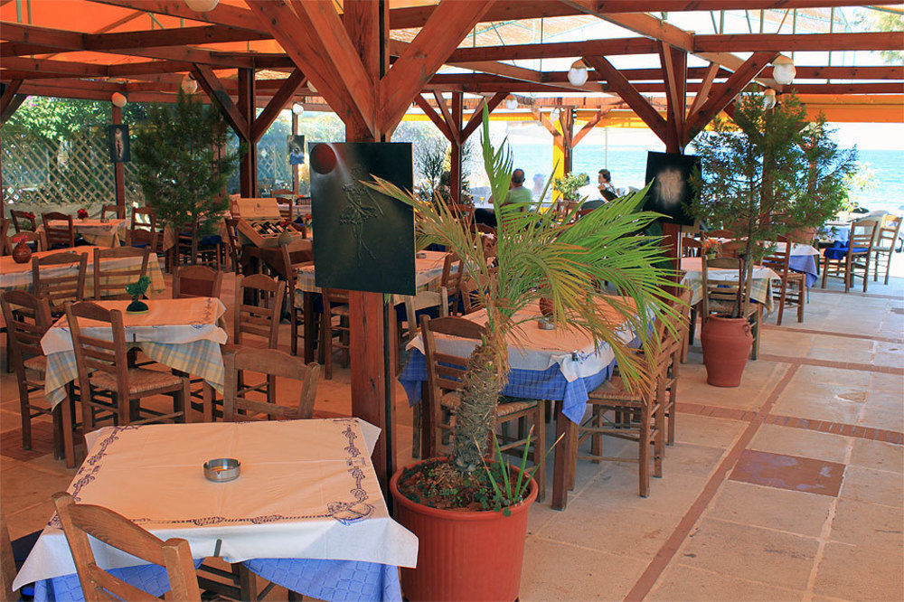 Calypso Hotel Apartments Ханья Экстерьер фото